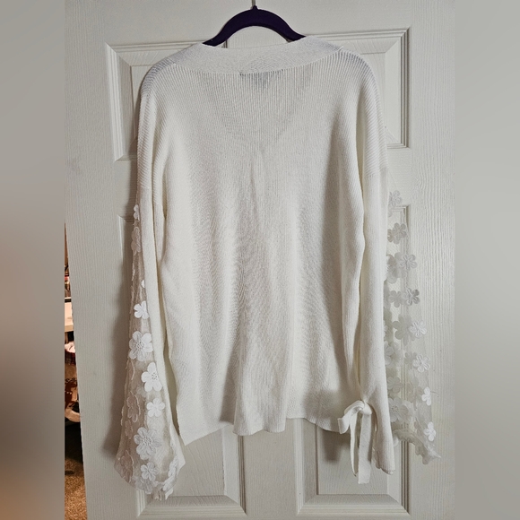 French Connection White V-Neck Sweater with Floral Sleeves - Picture 4 of 6